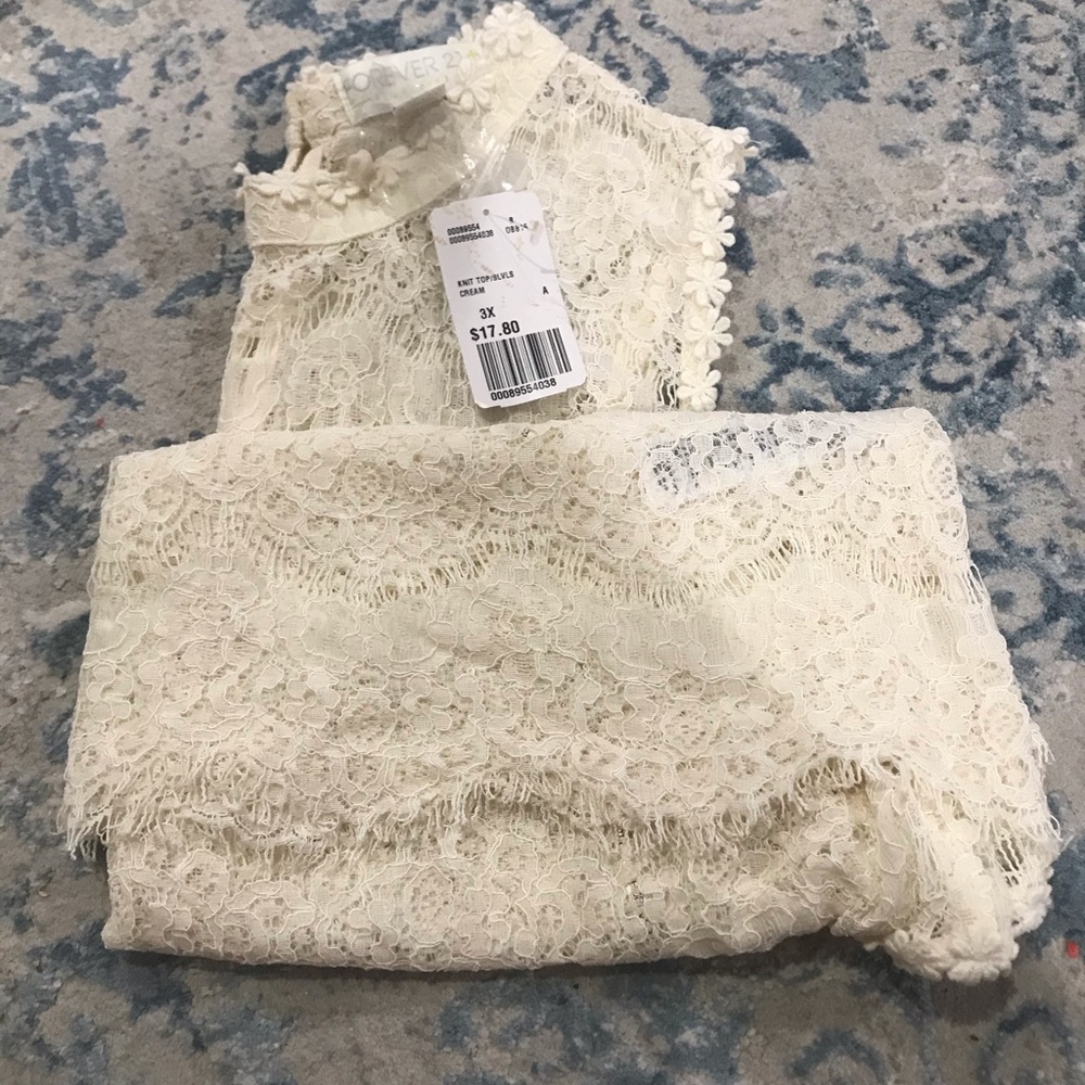 Lace top